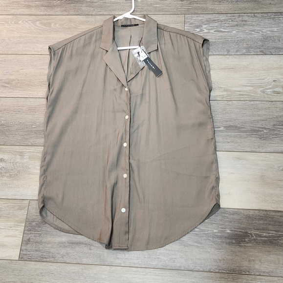 Tahari Olive Green Sleeveless Button Up Tunic Top Size Medium New With Tags - Picture 1 of 6